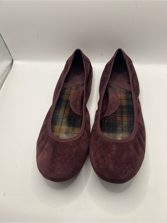 Born Shoes - Born Burgundy Suede Ballet Flats